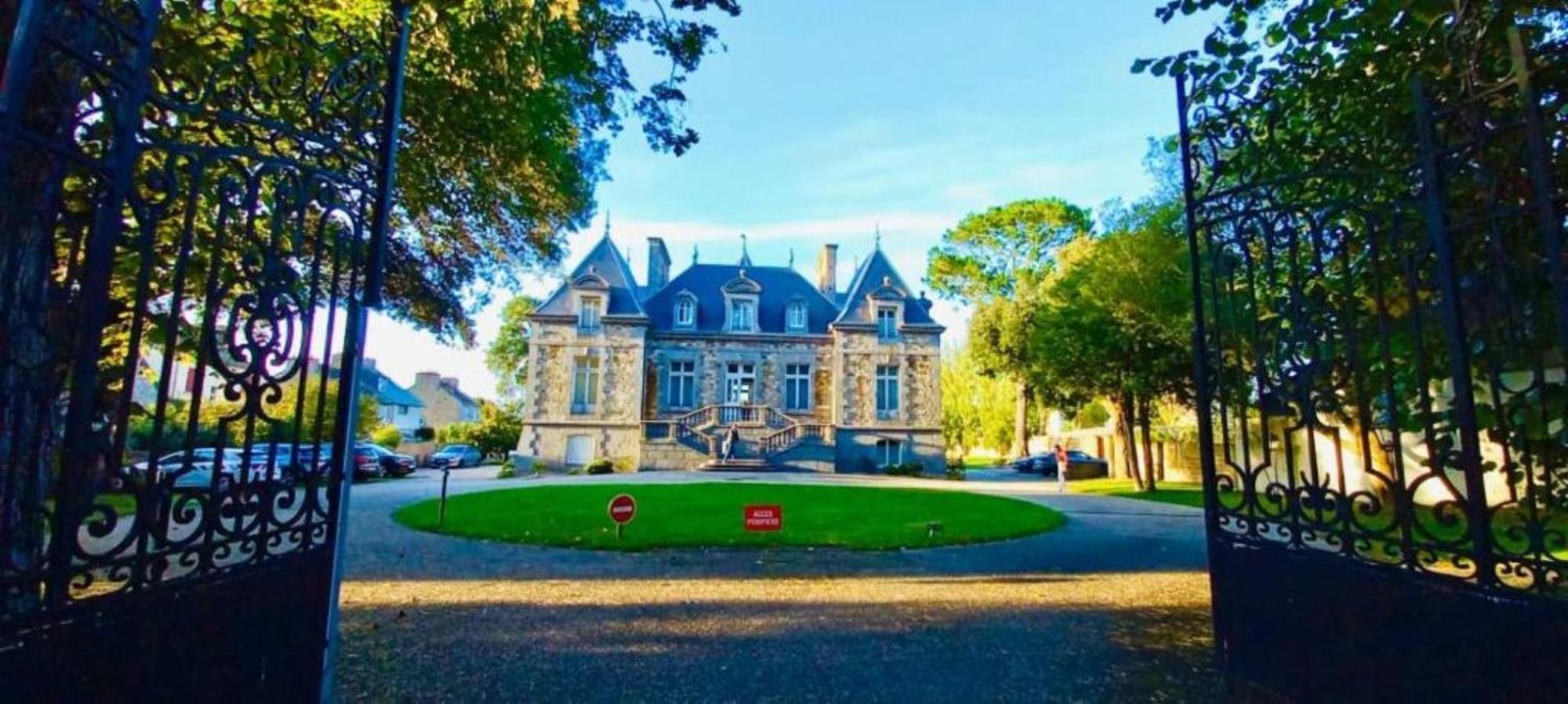 Manoir Le Castel & Villa Beaumaris 생말로 외부 사진