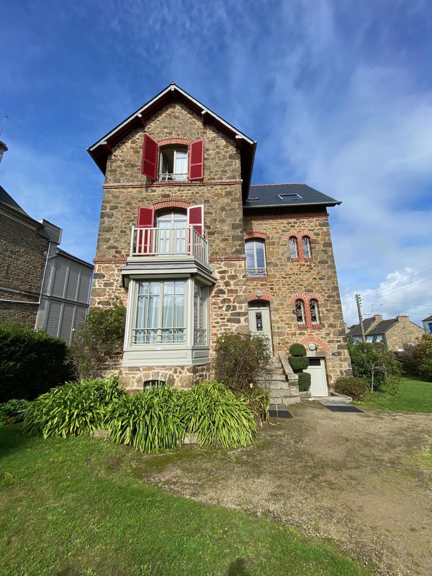 Manoir Le Castel & Villa Beaumaris 생말로 외부 사진